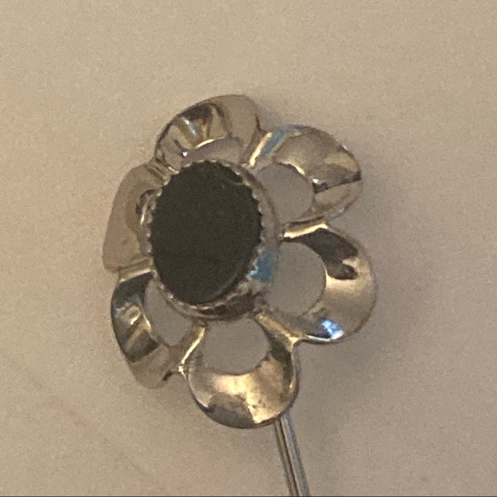 Hat / Lapel pin in stainless and onyx